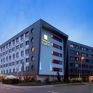 3* Otel Express Airport By Ihg